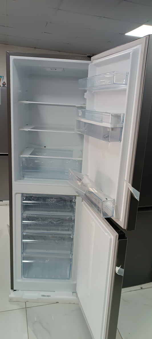 RÉFRIGÉRATEUR COMBINÉ HISENSE AVEC FONTAINE
