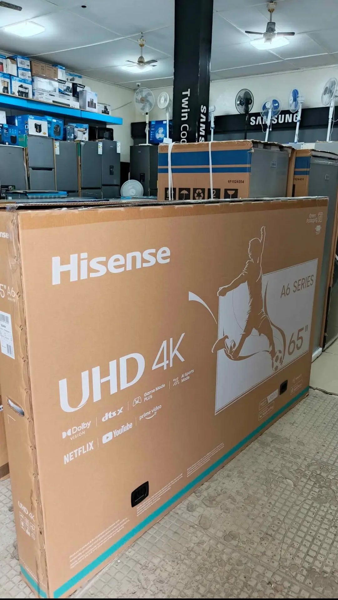 TÉLÉVISION CONNECTÉE HISENSE 65 POUCES UHD4K